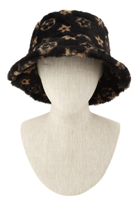 Geometric Pattern Fur Bucket Hat